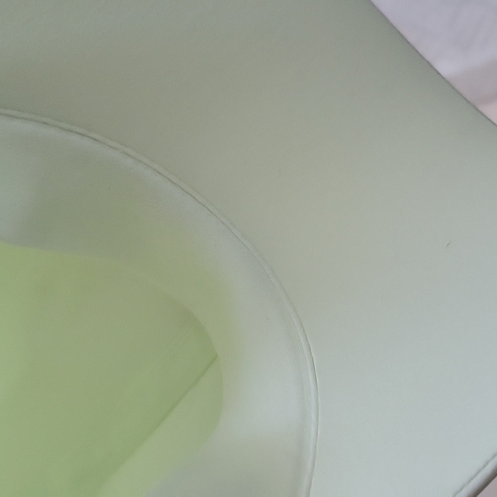 Lululemon Athletica Lime Green Cap - Picture 10 of 10